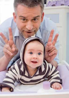 Paweł Zawitkowski z wizytą u wrocławskich Mamusiek 1 pawel zawitkowski