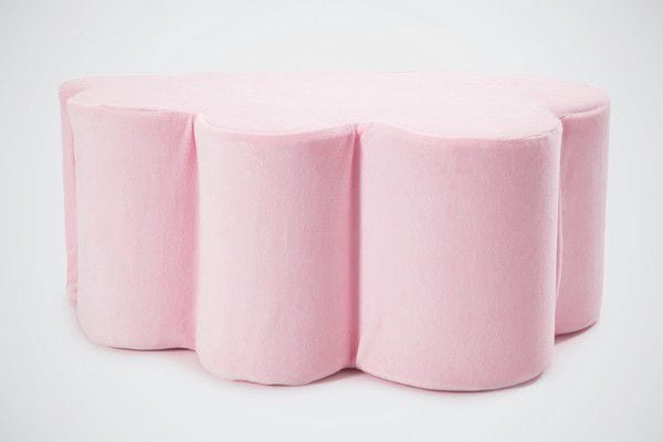 Design, który bawi i uczy – nowoczesny pokój dziecka 6 Pufa Halolalo cena 179 pln, www.babymama.pl