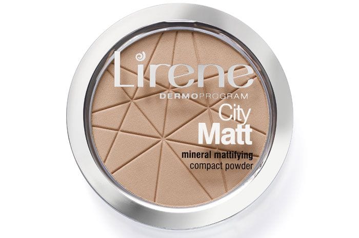 Sposób na makijaż, który podkreśli naturalny blask cery każdej kobiety. 4 lirenetouch3