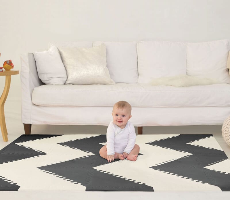 Bezpieczna mata dla niemowlaka