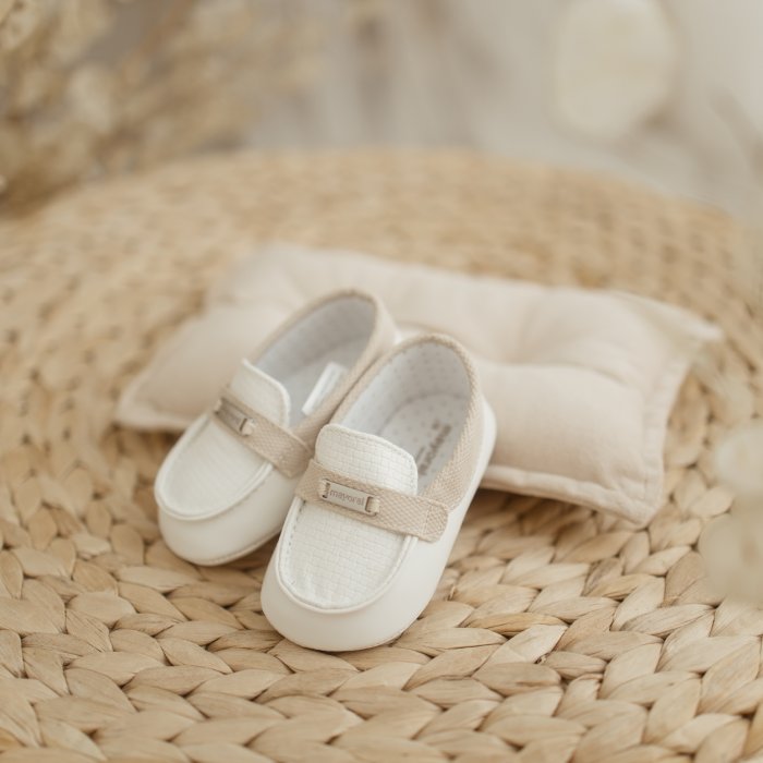 Eleganckie buciki dla chłopca – bezpieczne obuwie na specjalne okazje 3 buciki abrakadabra