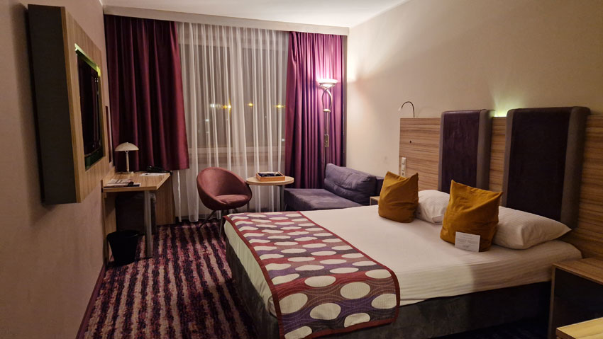 Rodzinny weekend pełen kolorów i atrakcji. Hotel Galaxy w Krakowie zaprasza na Neon Party z okazji Dnia Dziecka 3 artykul galaxy hotel 2026 10